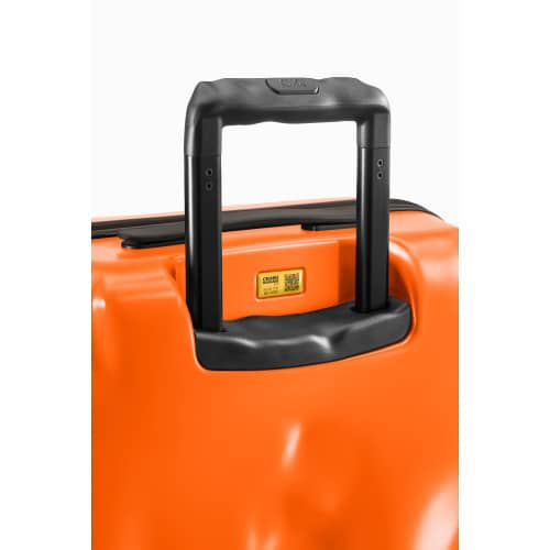 [1-3泊] クラッシュバゲージ アイコンコレクション 35L オレンジ 4輪 CRASH BAGGAGE プッシュボタン式のアルミ製ハンドル。軽くて手になじみやすく、自在に操れます。